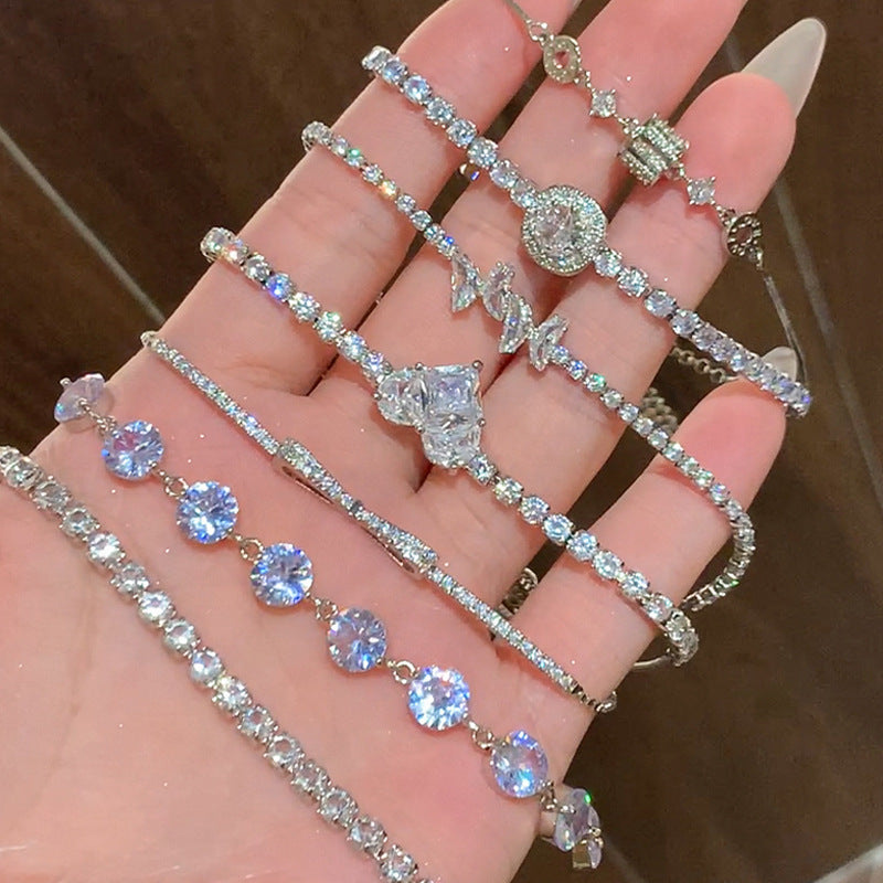 Bracelet élégant doré à pierres - Clara