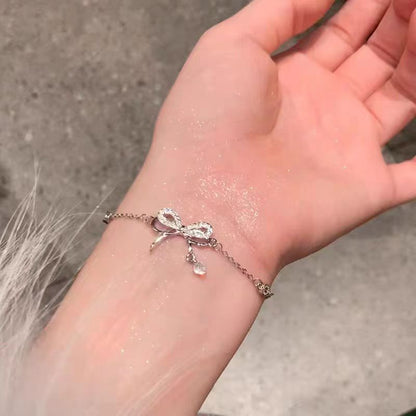 Bracelet élégant doré à pierres - Clara