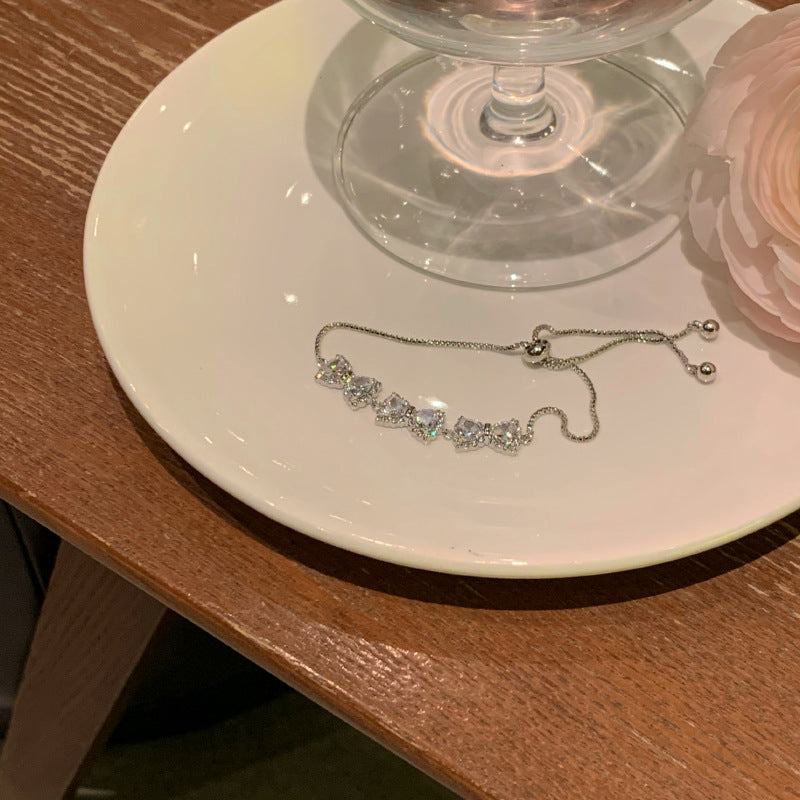 Bracelet élégant doré à pierres - Clara